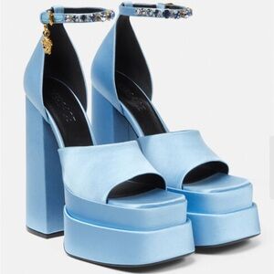 Versace Medusa charm Platform Sandals size 35.5 - brand new with box